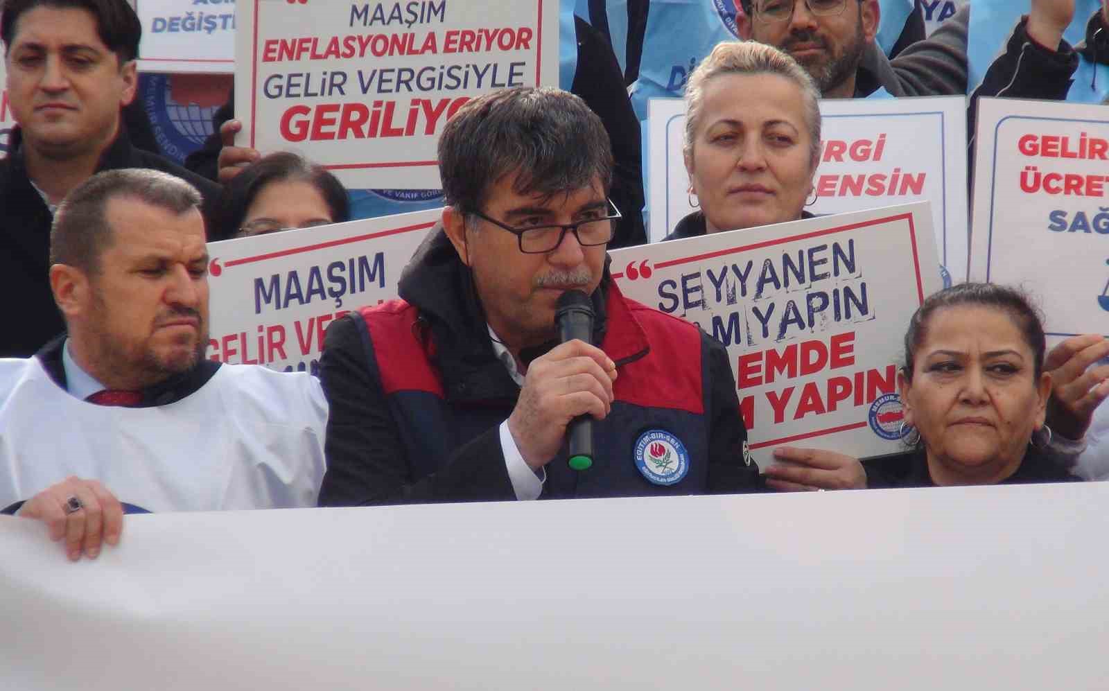 Memur-Sen’den ’Ücrette dengesizlik, gelirde adaletsizlik bitsin’ çağrısı
