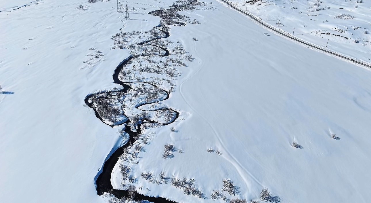 Mendereslerin karlı manzarası mest etti
