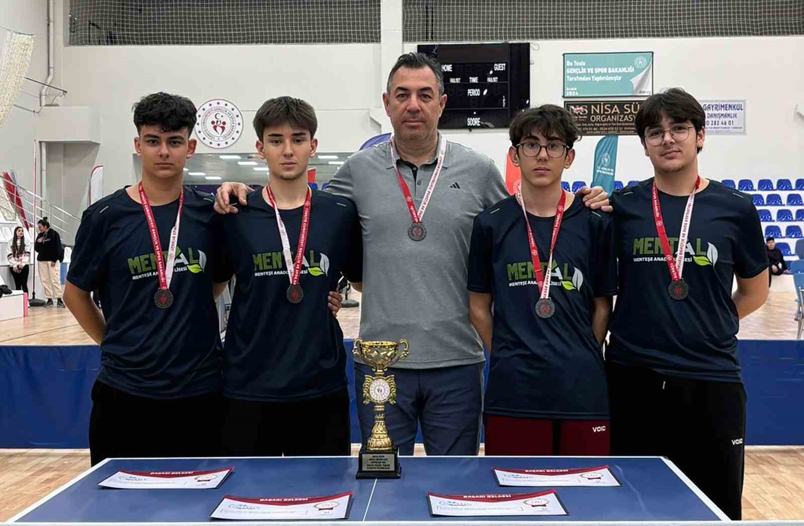 Menteşe Anadolu Lisesi’nden Masa Tenisinde Türkiye üçüncülüğü

