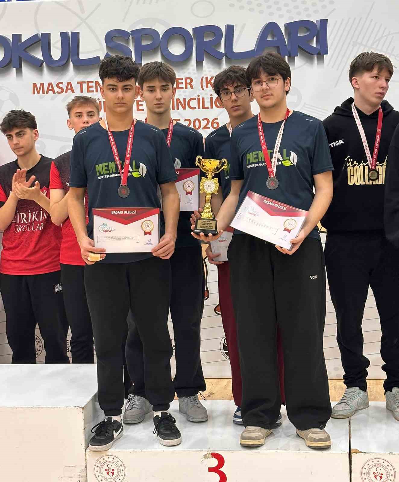 Menteşe Anadolu Lisesi’nden Masa Tenisinde Türkiye üçüncülüğü
