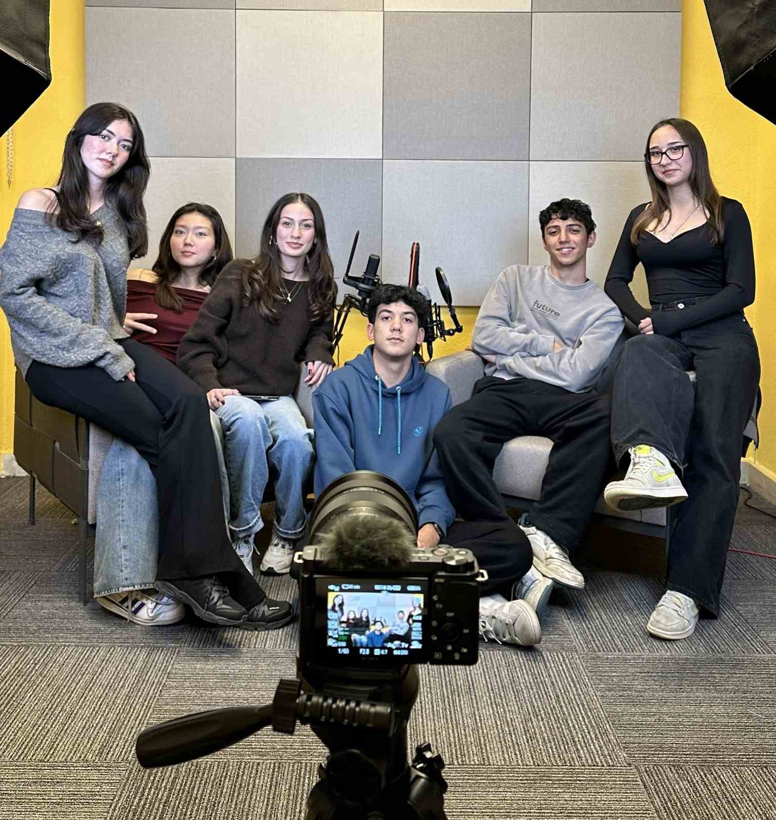 Menteşe Belediyesi Teknoloji ve Gençlik Merkezi’ne gençlerden yoğun ilgi
