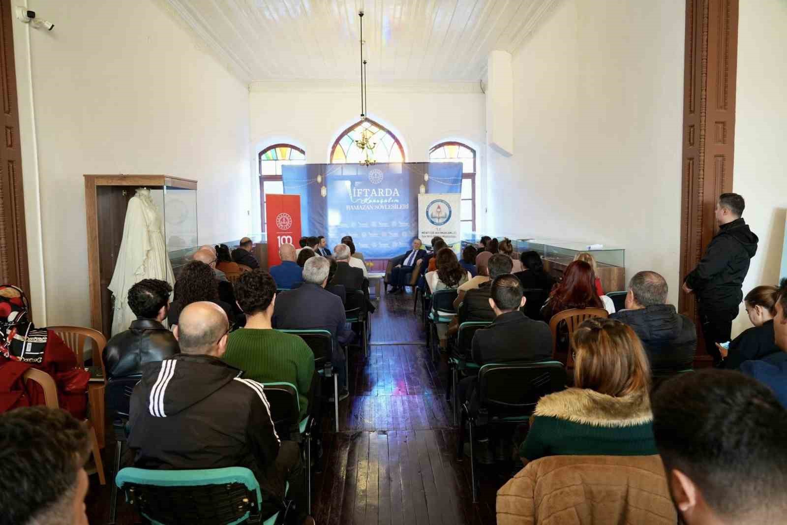 Menteşe’de gönülleri buluşturan akşam: "İftarda Konuşalım"
