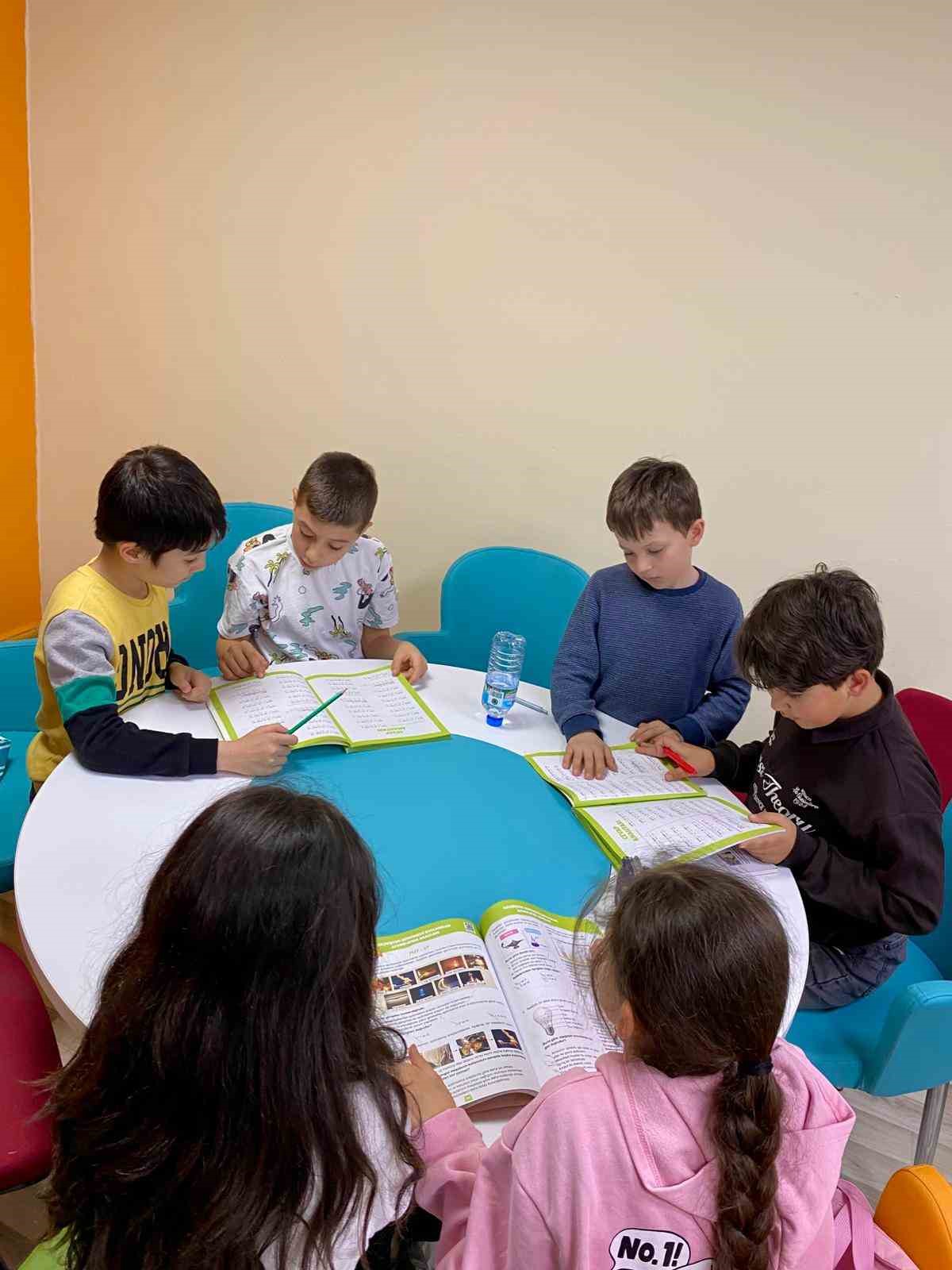 Menteşe’de hamle sırası gençlerde
Menteşe’de hamle sırası gençlerde