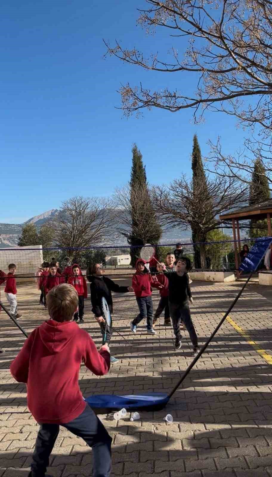 Menteşe’de karne öncesi şenlik
