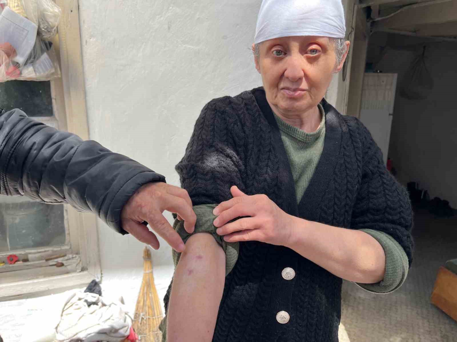 Menteşe’de küle dönen evleri için iki kardeş yardım bekliyor
