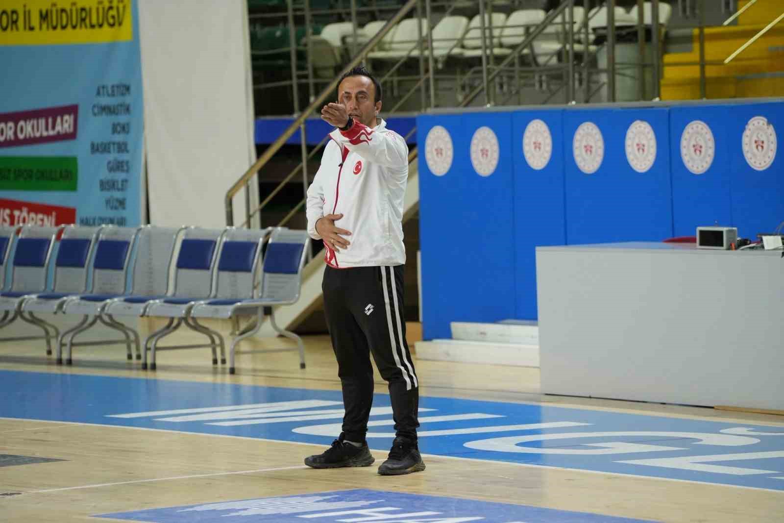 Menteşe’de Lakros rüzgarı
Menteşe’de Lakros rüzgarı