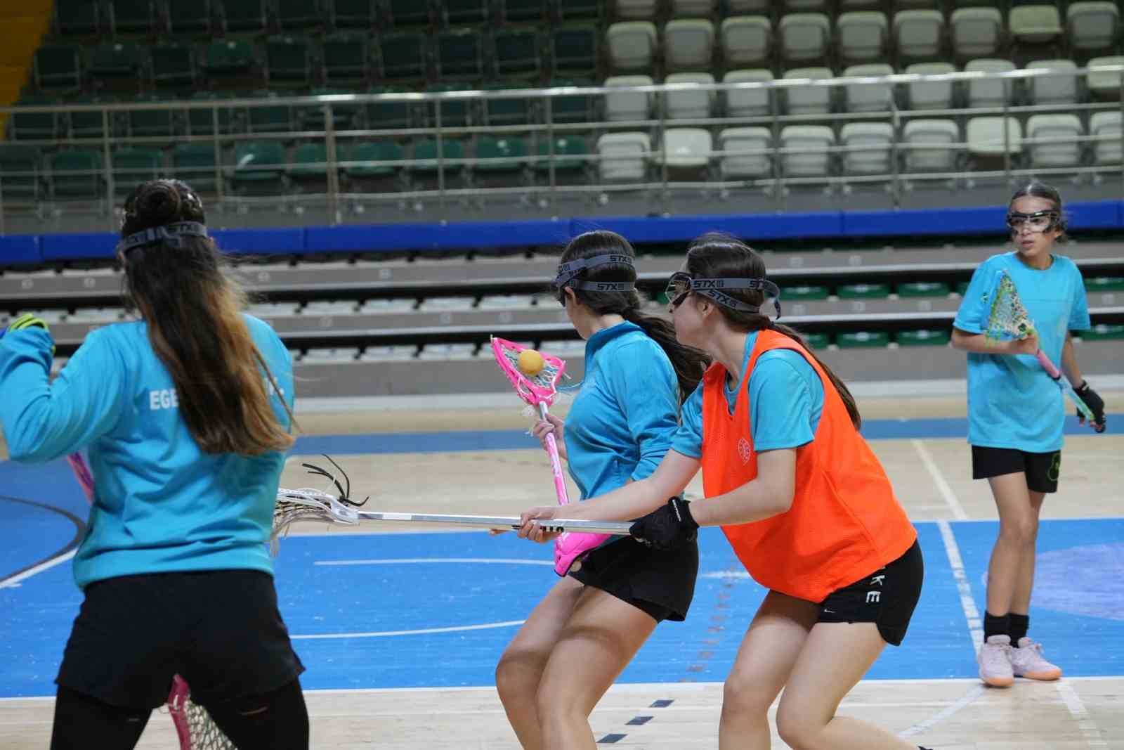 Menteşe’de Lakros rüzgarı
Menteşe’de Lakros rüzgarı