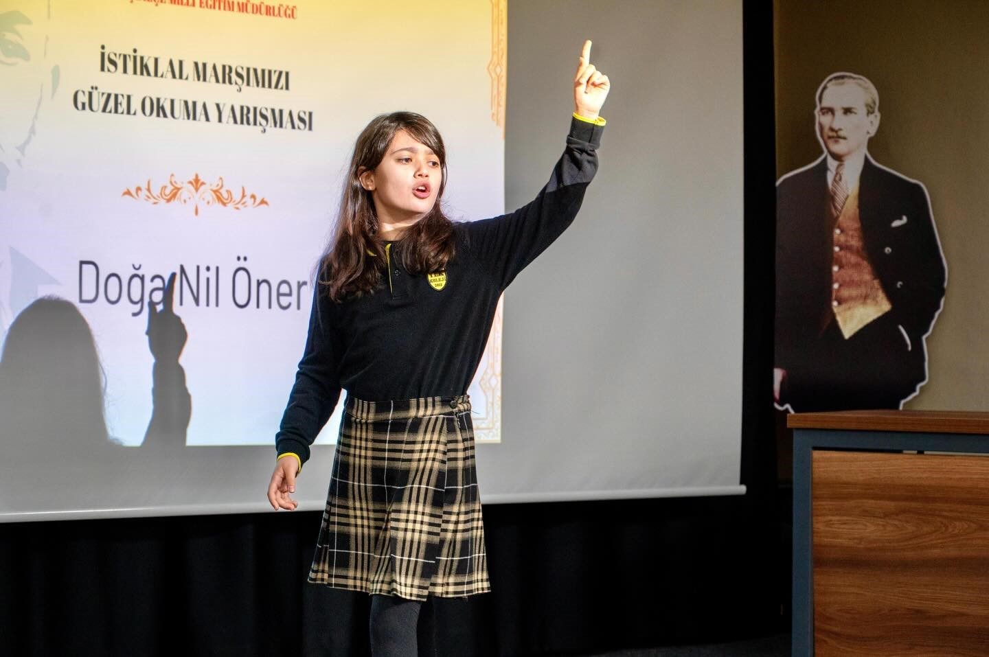 Menteşe’de öğrenciler ödüllerini aldı
