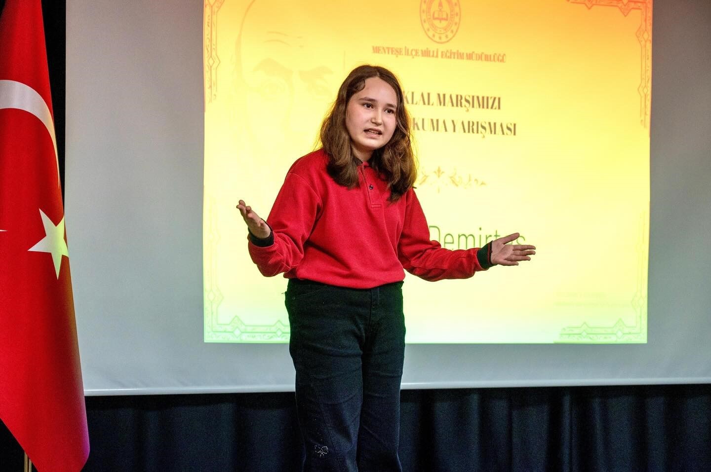 Menteşe’de öğrenciler ödüllerini aldı
