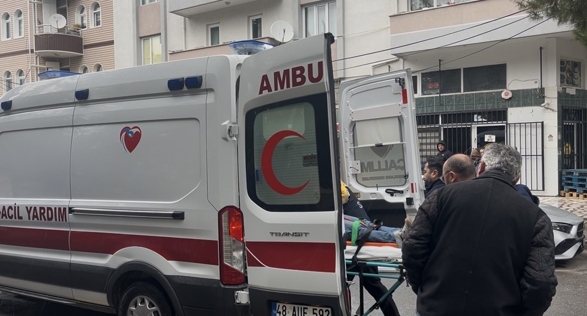 Menteşe’de otomobil yaya çarptı: 1 yaralı
