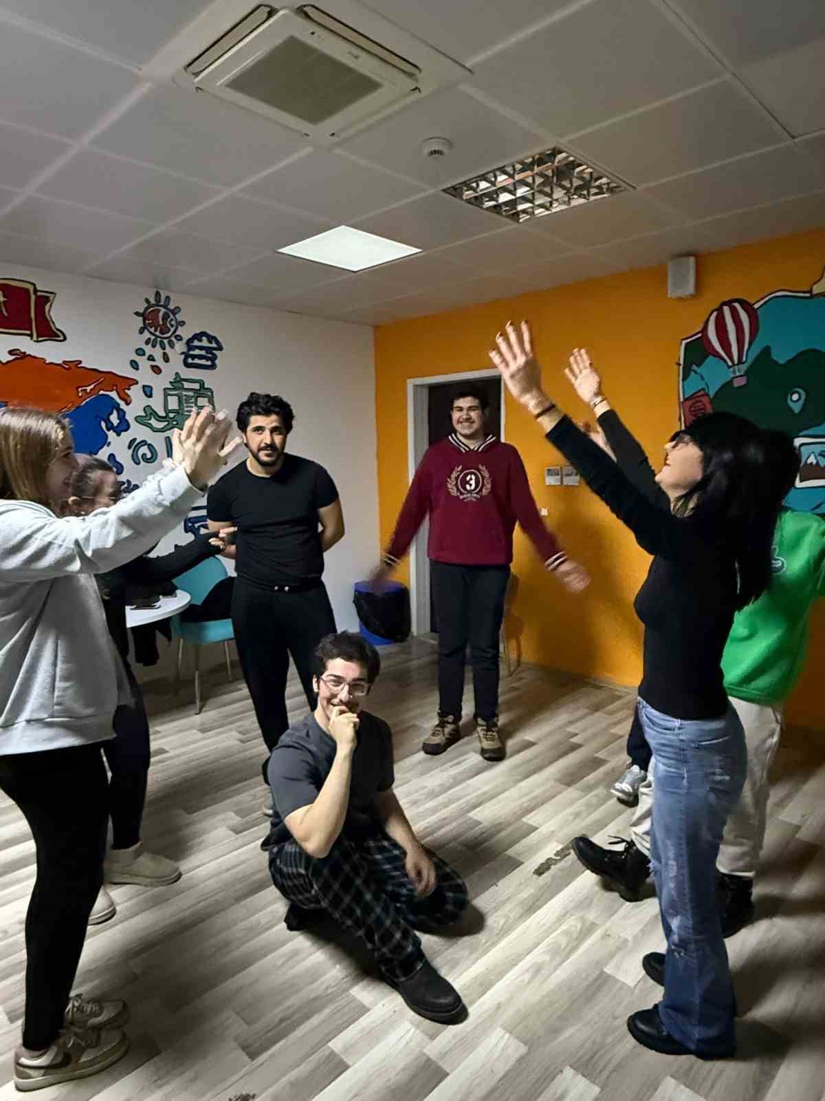 Menteşe’de perde gençler için açılıyor
