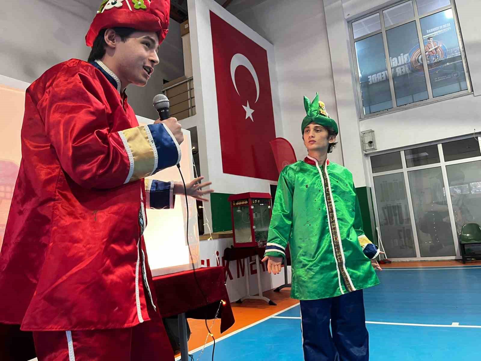 Menteşe’de Ramazan coşkusu
Menteşe’de Ramazan coşkusu