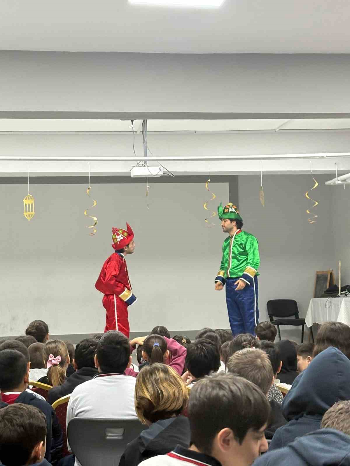 Menteşe’de Ramazan coşkusu
Menteşe’de Ramazan coşkusu