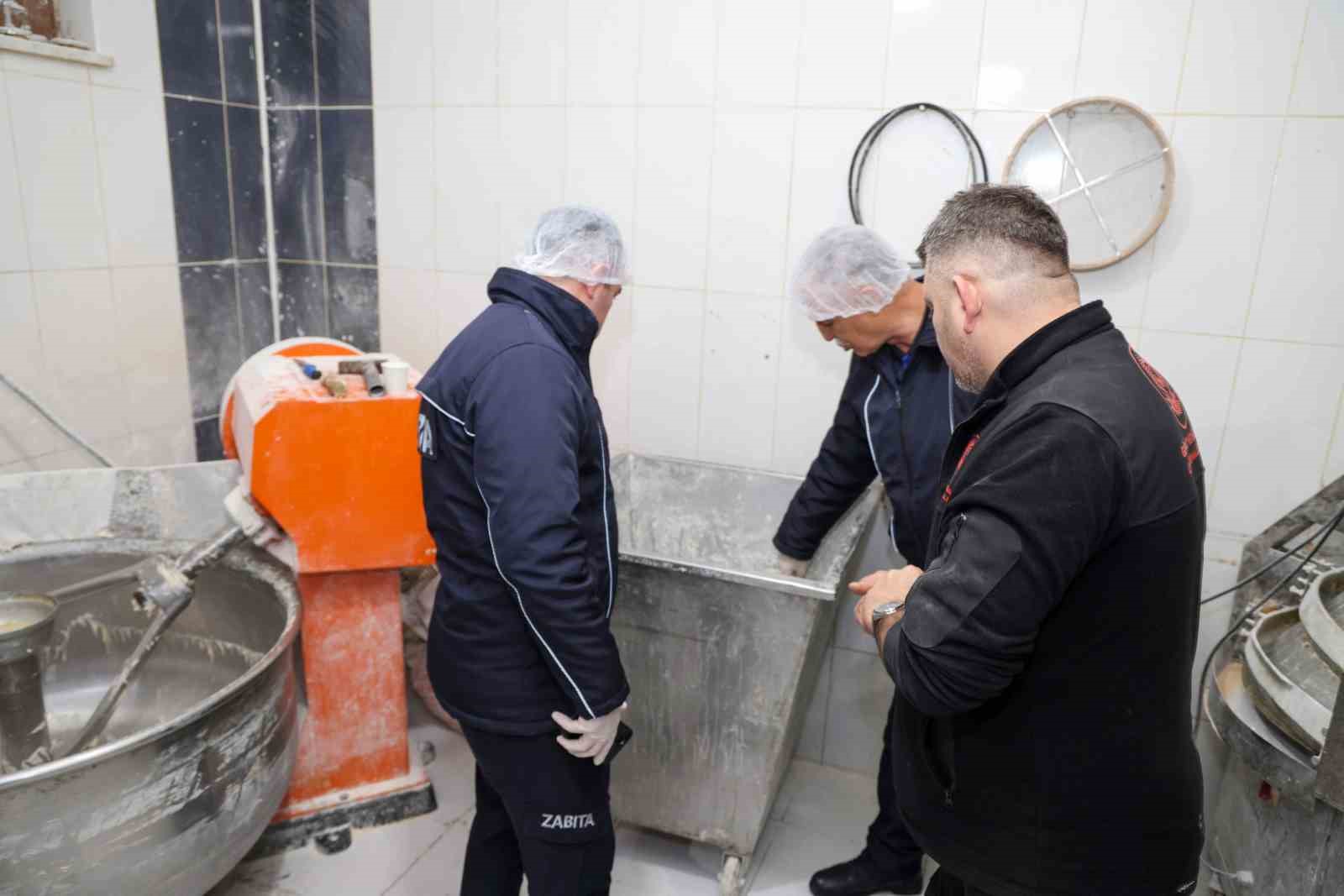 Meram zabıtasından fırın ve pastanelere sıkı takip
