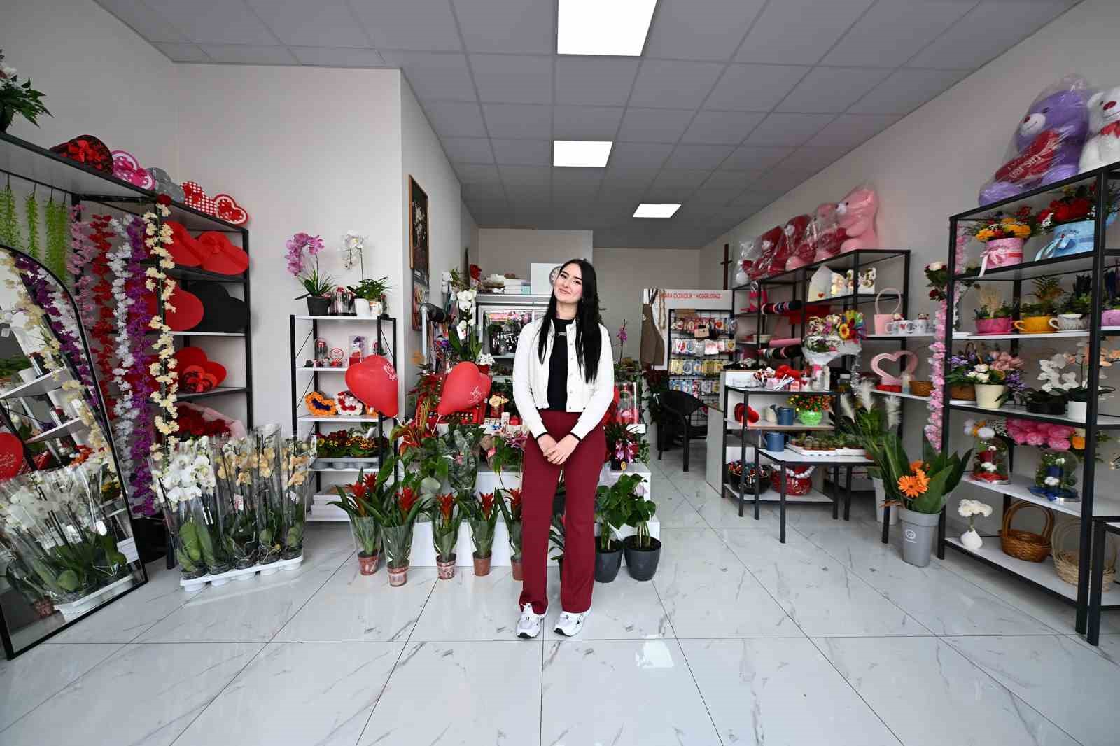 MERCEK kurslarıyla hayaller gerçeğe dönüşüyor
MERCEK kurslarıyla hayaller gerçeğe dönüşüyor