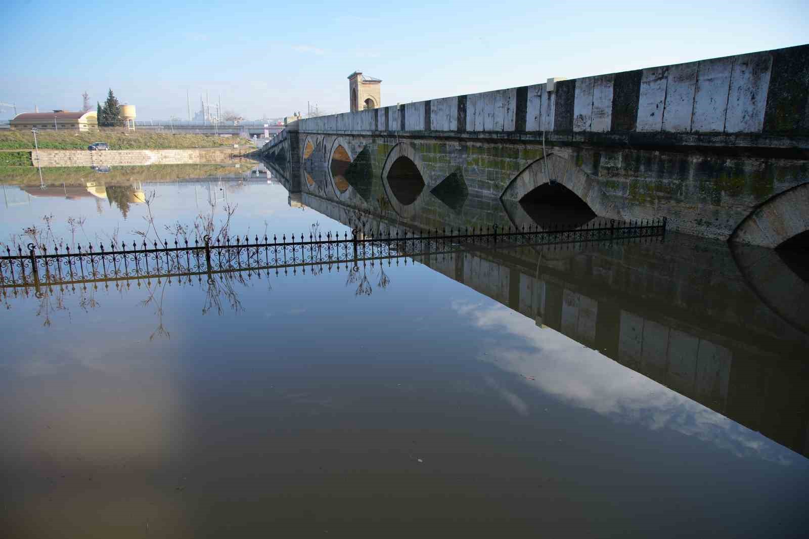 Meriç’te turuncu, Arda’da kırmızı alarm
