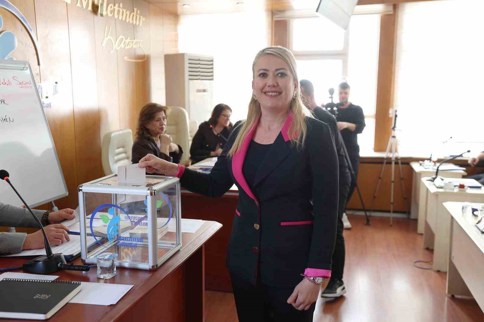 Merkezefendi Belediyesi 2025 yılı faaliyet raporu kabul edildi
Merkezefendi Belediyesi 2025 yılı faaliyet raporu kabul edildi