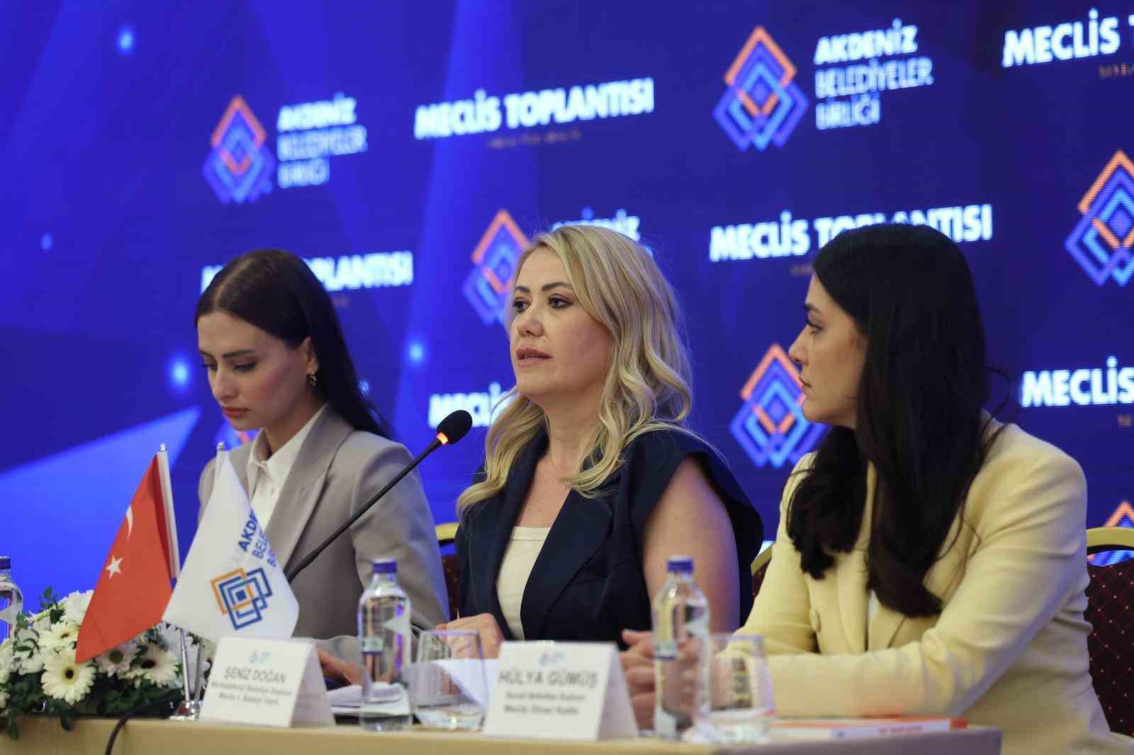 Merkezefendi Belediyesi Atatürk Bilim Merkezi, Akdeniz Belediyecilik Proje Yarışmasında ödül aldı
