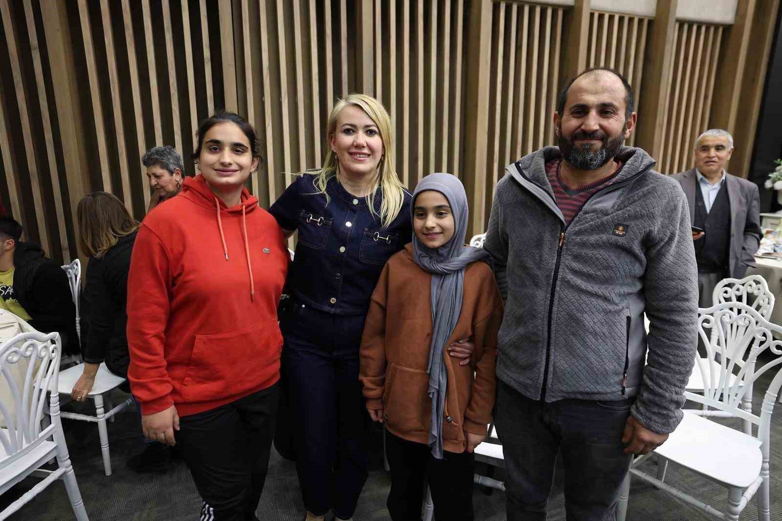 Merkezefendi’de Engelsiz Yaşam Akademisi aileleri iftarda buluştu
