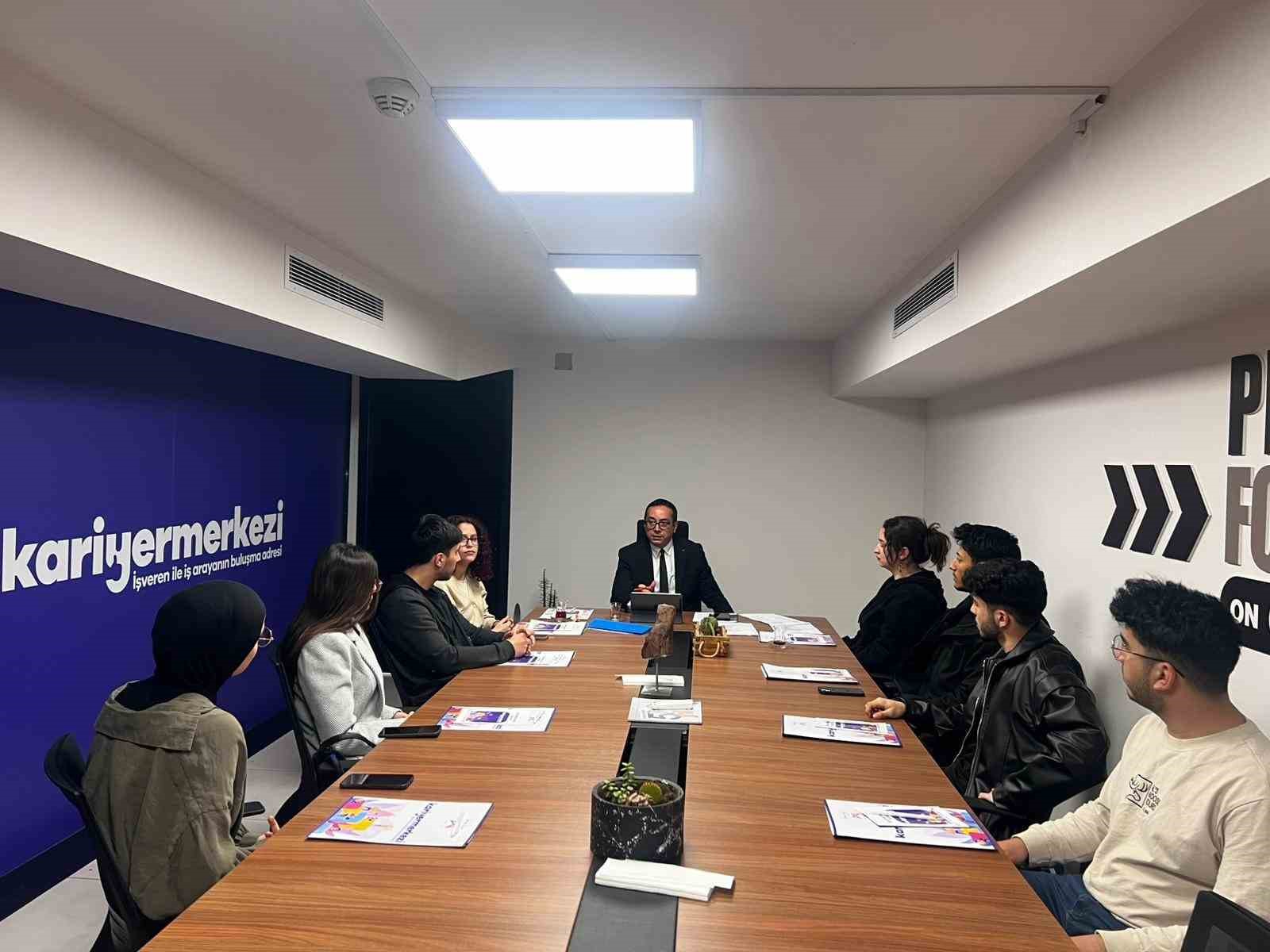 Mersin Büyükşehir Belediyesinden üniversitelilere kariyer fırsatı
Mersin Büyükşehir Belediyesinden üniversitelilere kariyer fırsatı