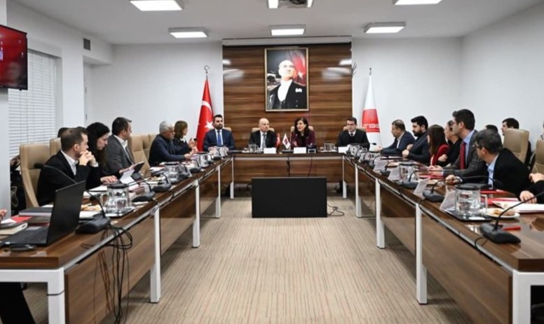Mersin Büyükşehir, iklim değişikliğiyle mücadele deneyimlerini paylaştı
