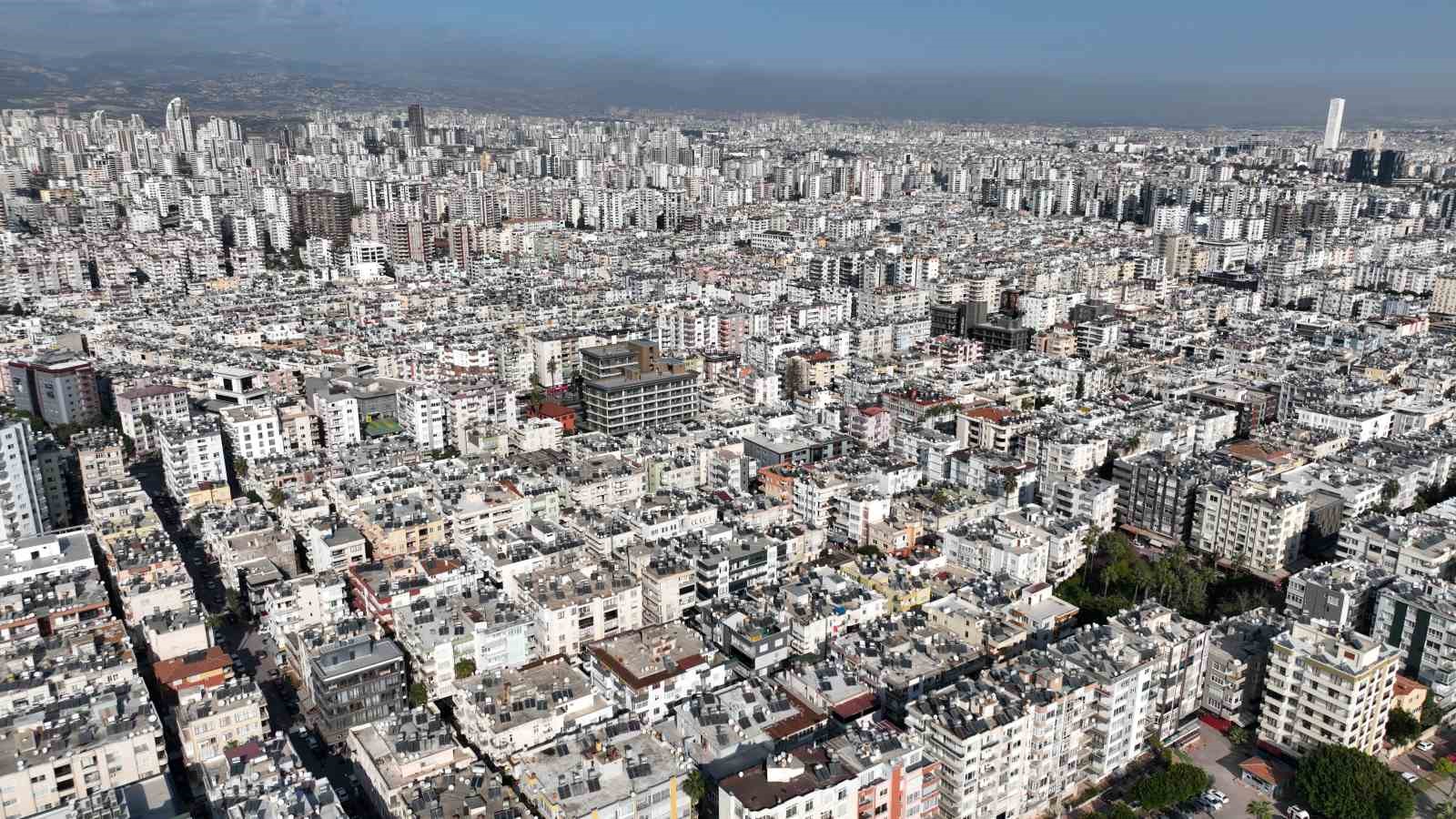 Mersin güneş enerjisi ile ısınıyor
