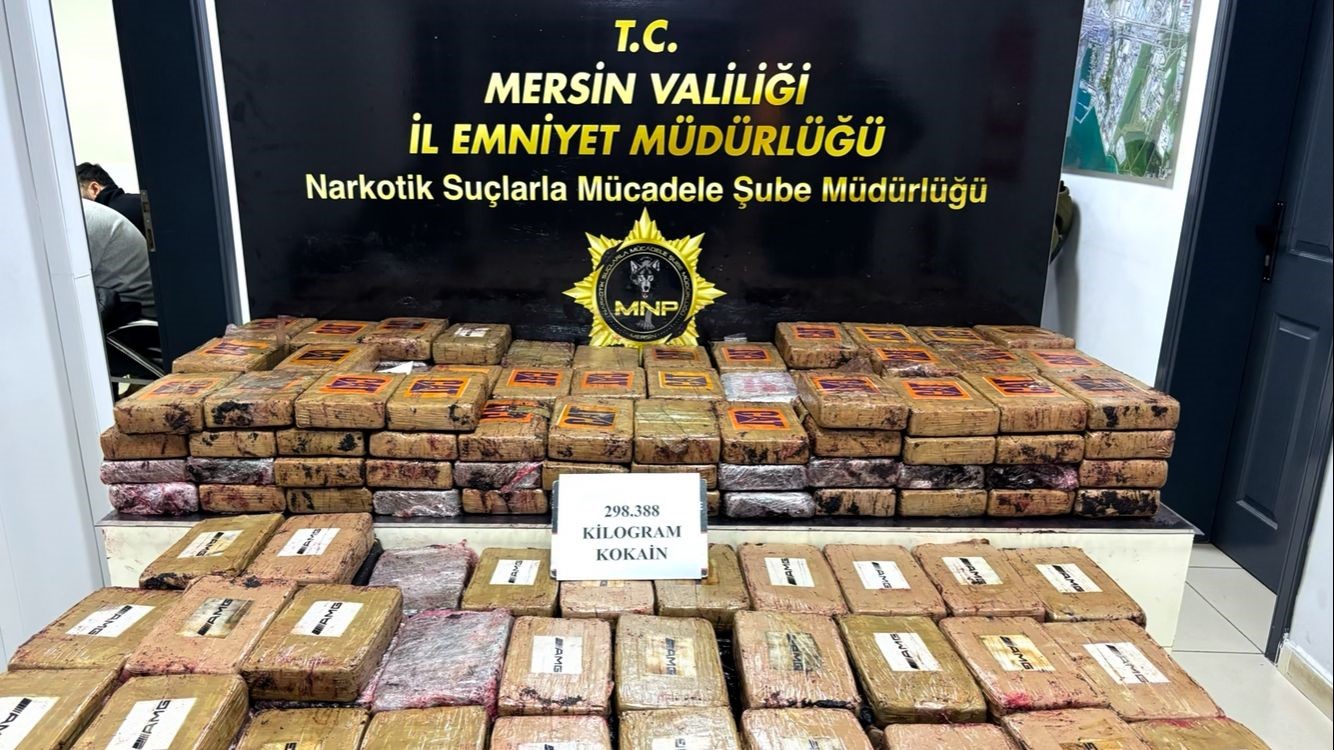 Mersin Limanı’ndaki 298 kilo kokainle ilgili 2 şüpheli gözaltına alındı
