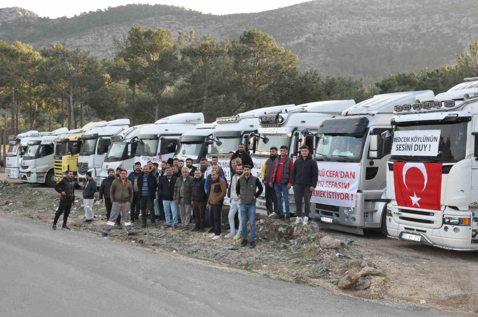 Mersin Silifkeli kamyonculardan taşeron tepkisi
