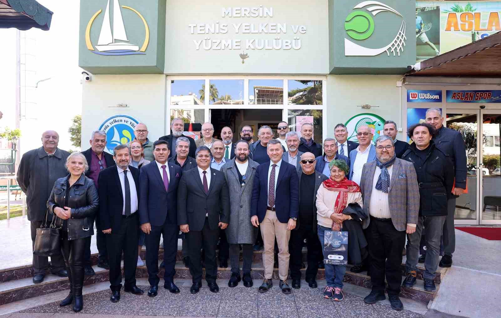 Mersin’de 10 Ocak Çalışan Gazeteciler Günü kutlandı
