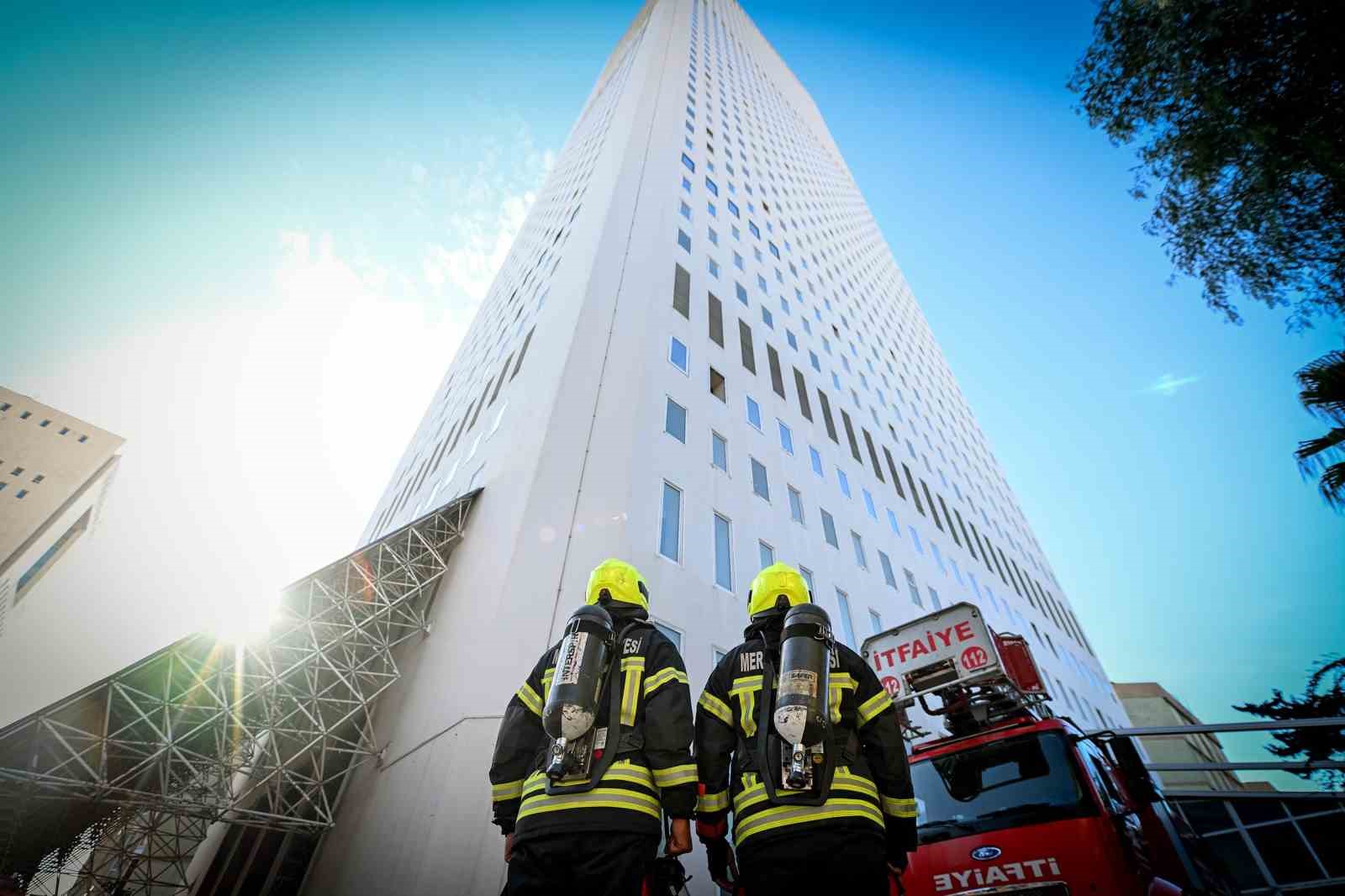 Mersin’de bayram hazırlıkları tamamlandı
