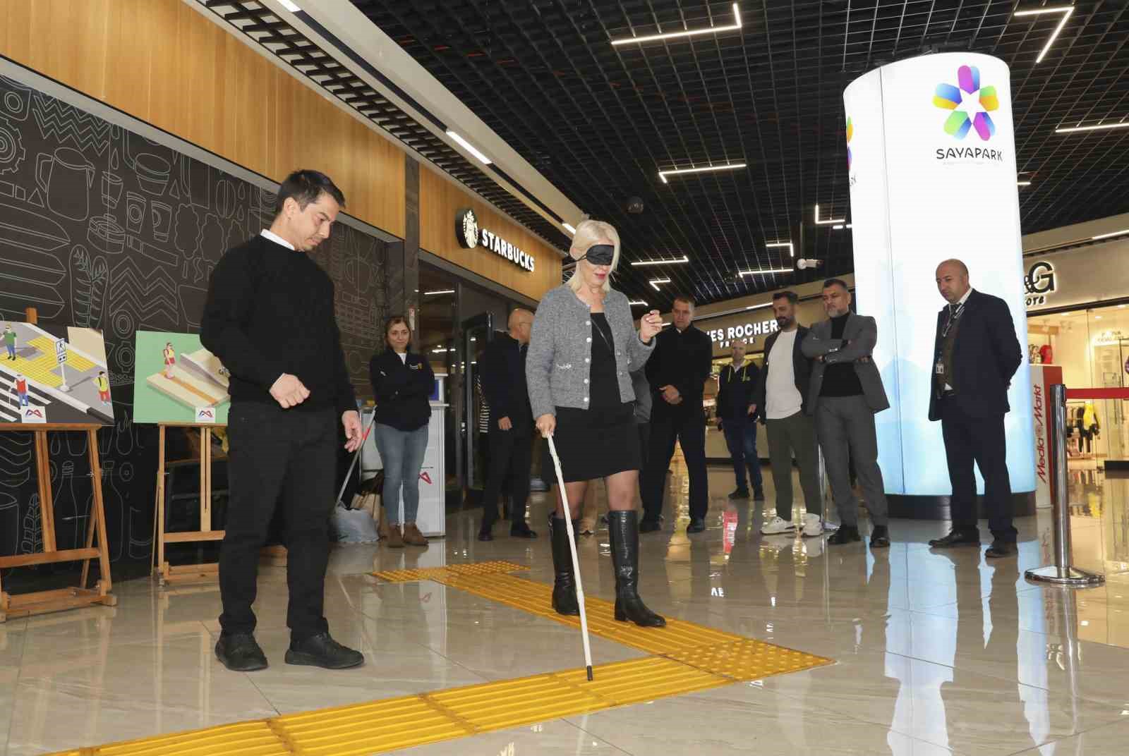 Mersin’de görme engelliler için empati parkuru kuruldu
