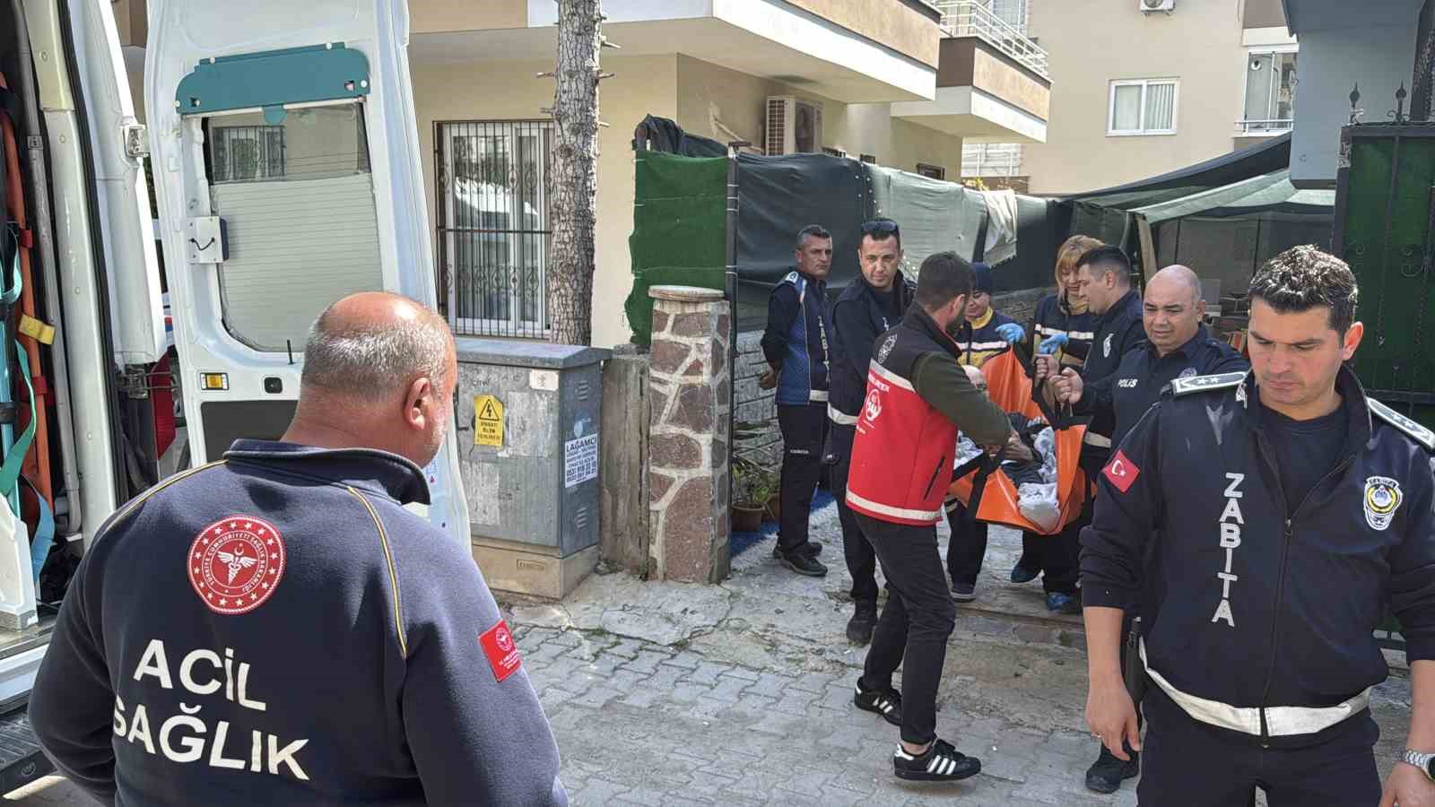 Mersin’de kaçak huzurevine operasyon: 12 yaşlı koruma altına alındı
