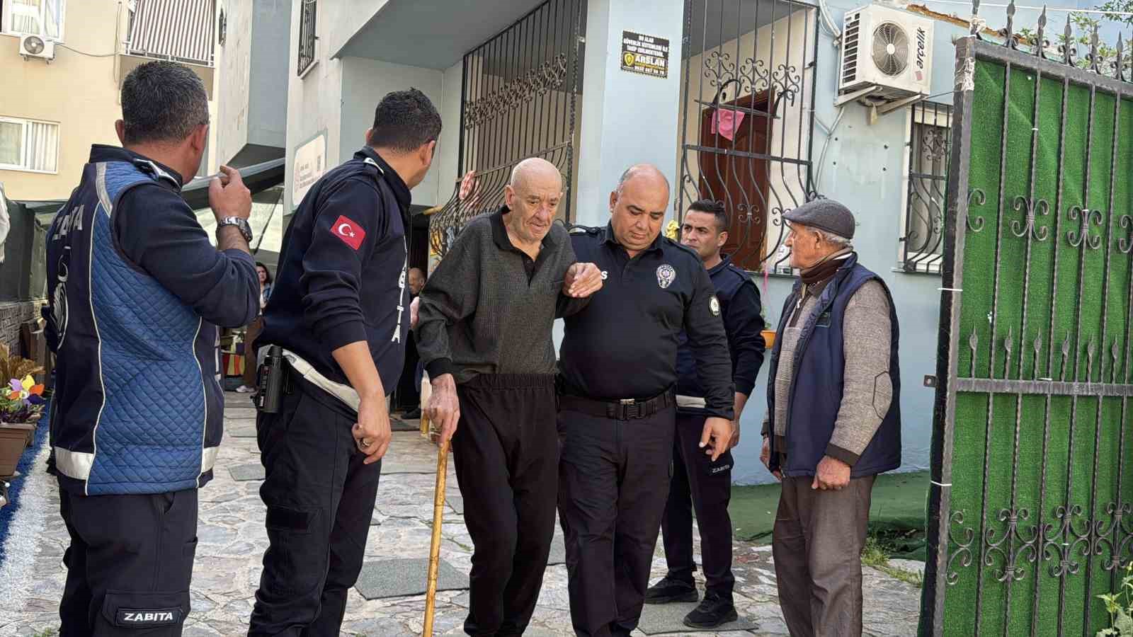 Mersin’de kaçak huzurevine operasyon: 12 yaşlı koruma altına alındı
