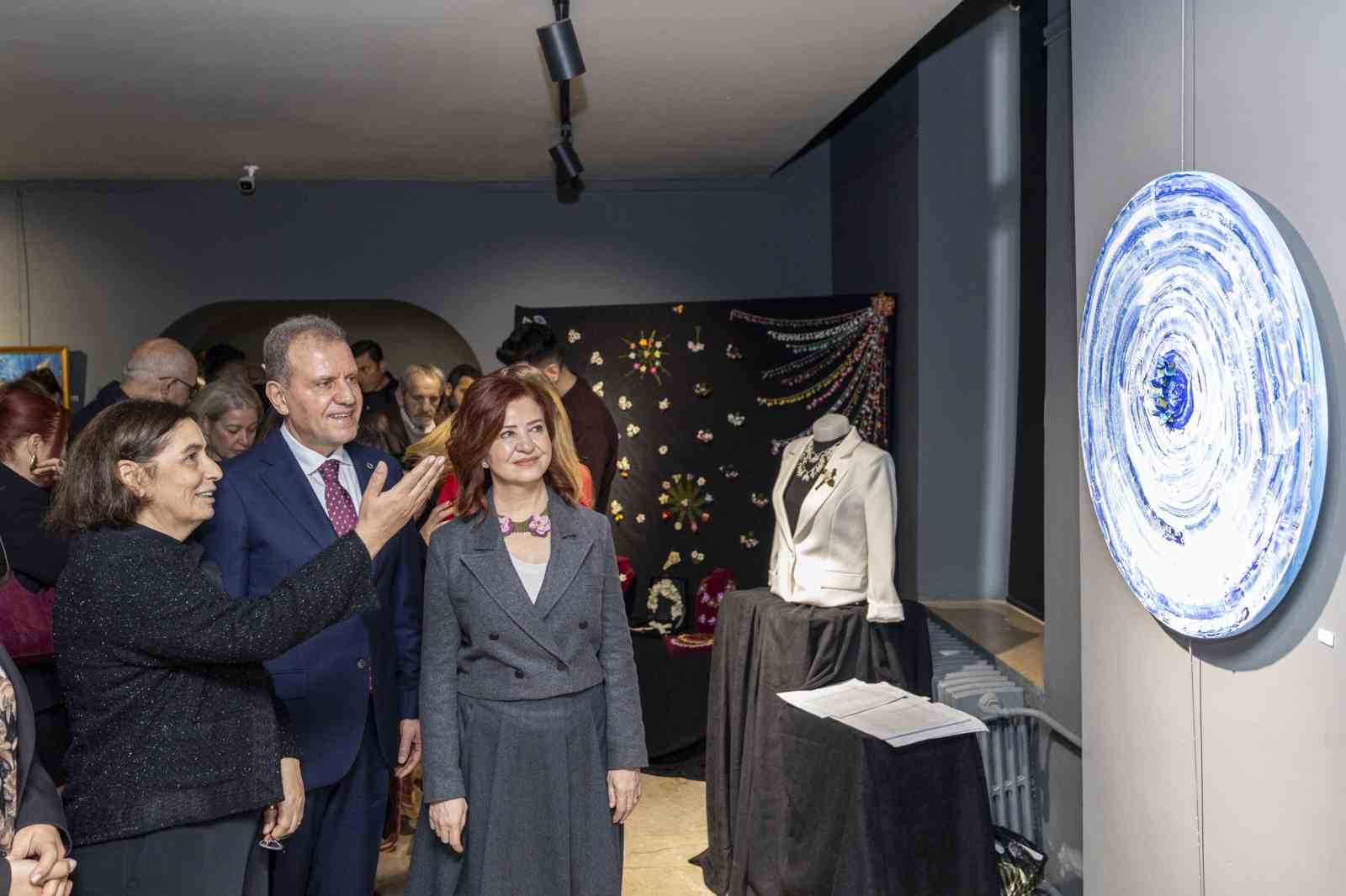 Mersin’de ‘Sessiz Mirasın Sesi’ sergisi sanatseverlerle buluştu
Mersin’de ‘Sessiz Mirasın Sesi’ sergisi sanatseverlerle buluştu