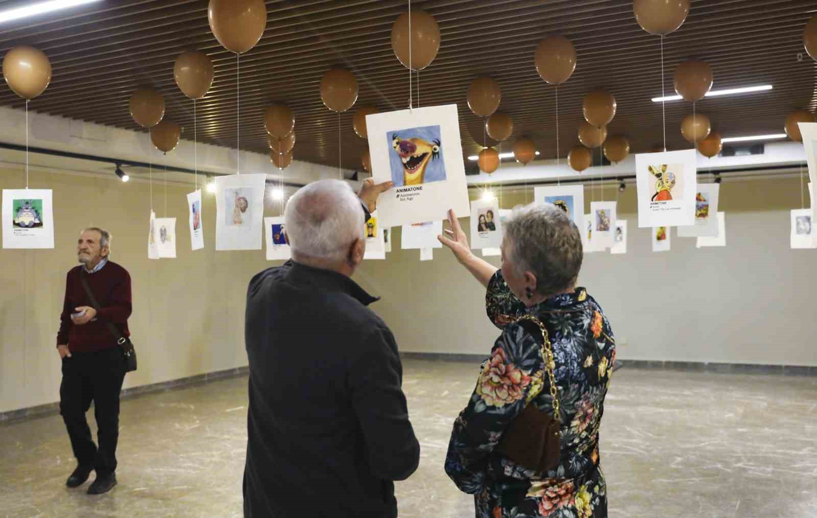Mersin’de ‘Sinemanın İlham Veren Anıları’ sergisi açıldı

