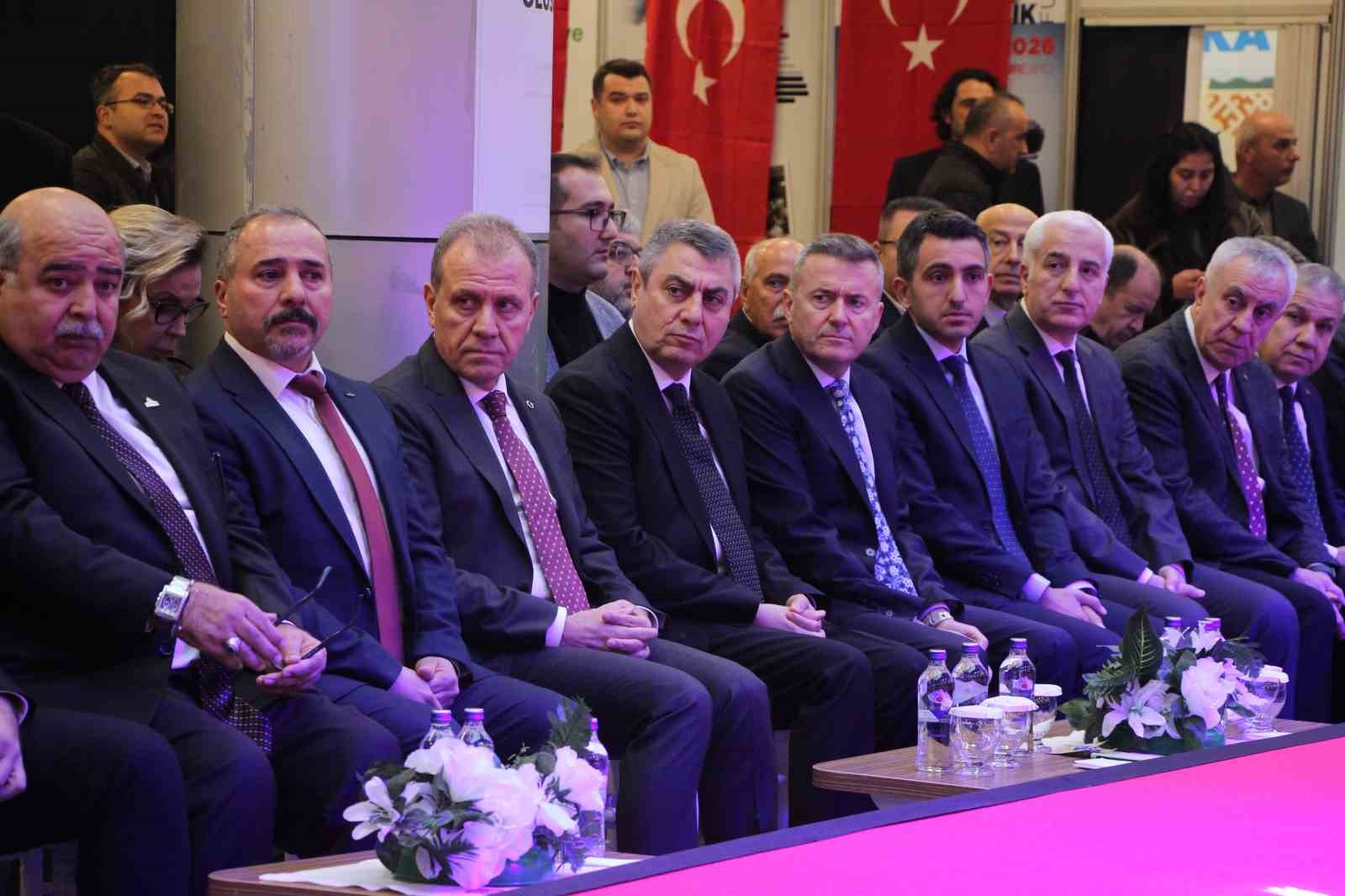 Mersin’de tekstil sektörü Akdeniz Tekstil Fuarı’nda buluştu
