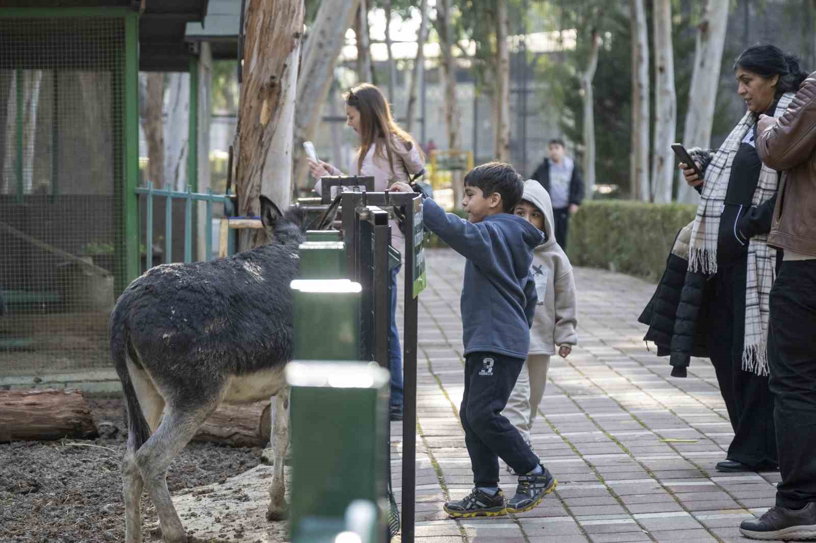 Mersin’de yarıyıl tatili şenliğe dönüştü

