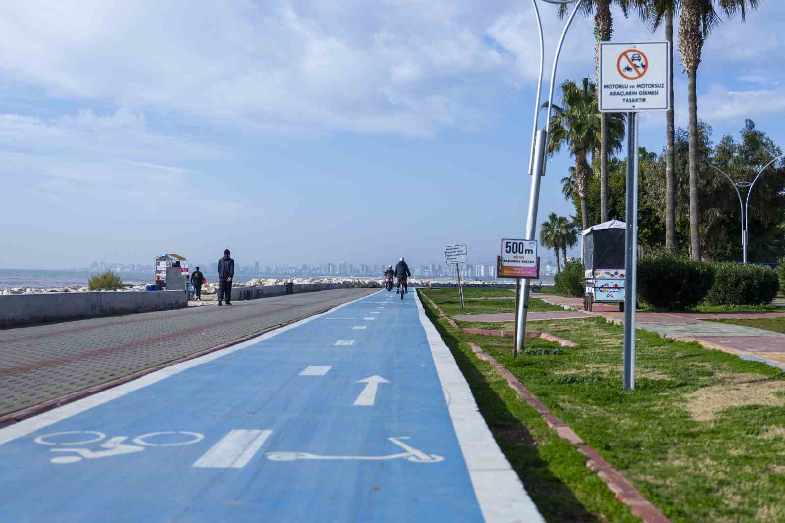 Mersin’de yürüyüş ve bisiklet yolları 20 kamerayla izleniyor
