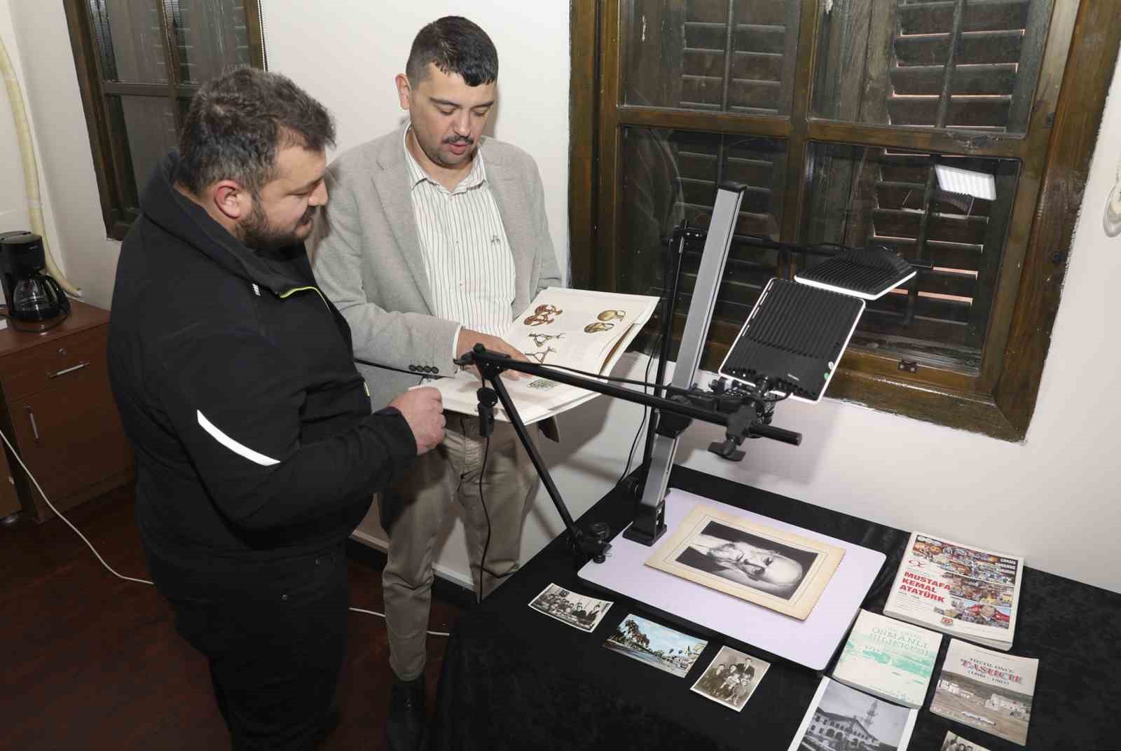 Mersin’in kültürel mirası Bellek Ofisi ile kayıt altına alınıyor
Mersin’in kültürel mirası Bellek Ofisi ile kayıt altına alınıyor