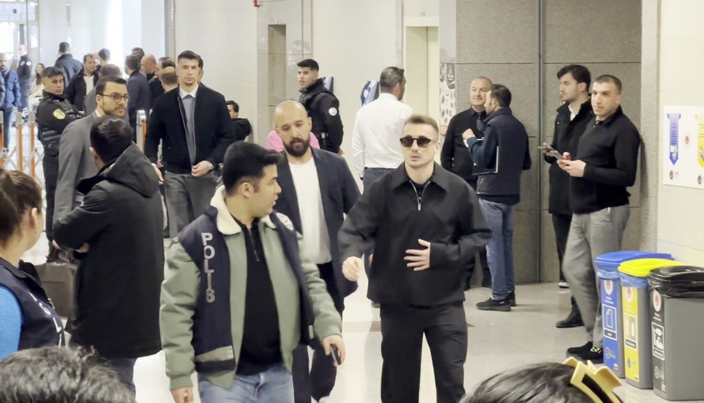 Mert Hakan Yandaş’ın davası başlıyor: Çok sayıda isim destek için adliyede
