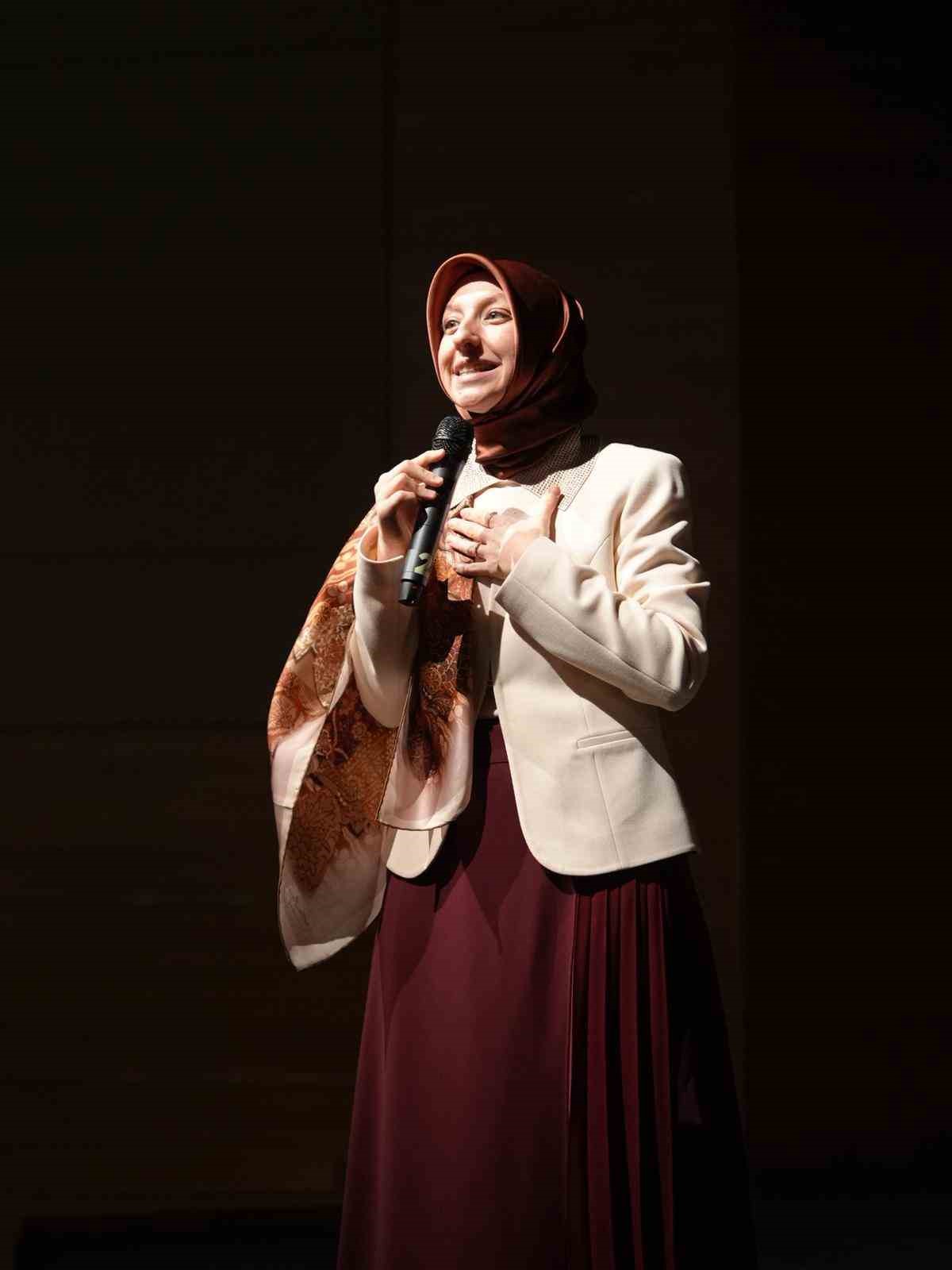 Merve Gülcemal Düzcelilerle buluştu
