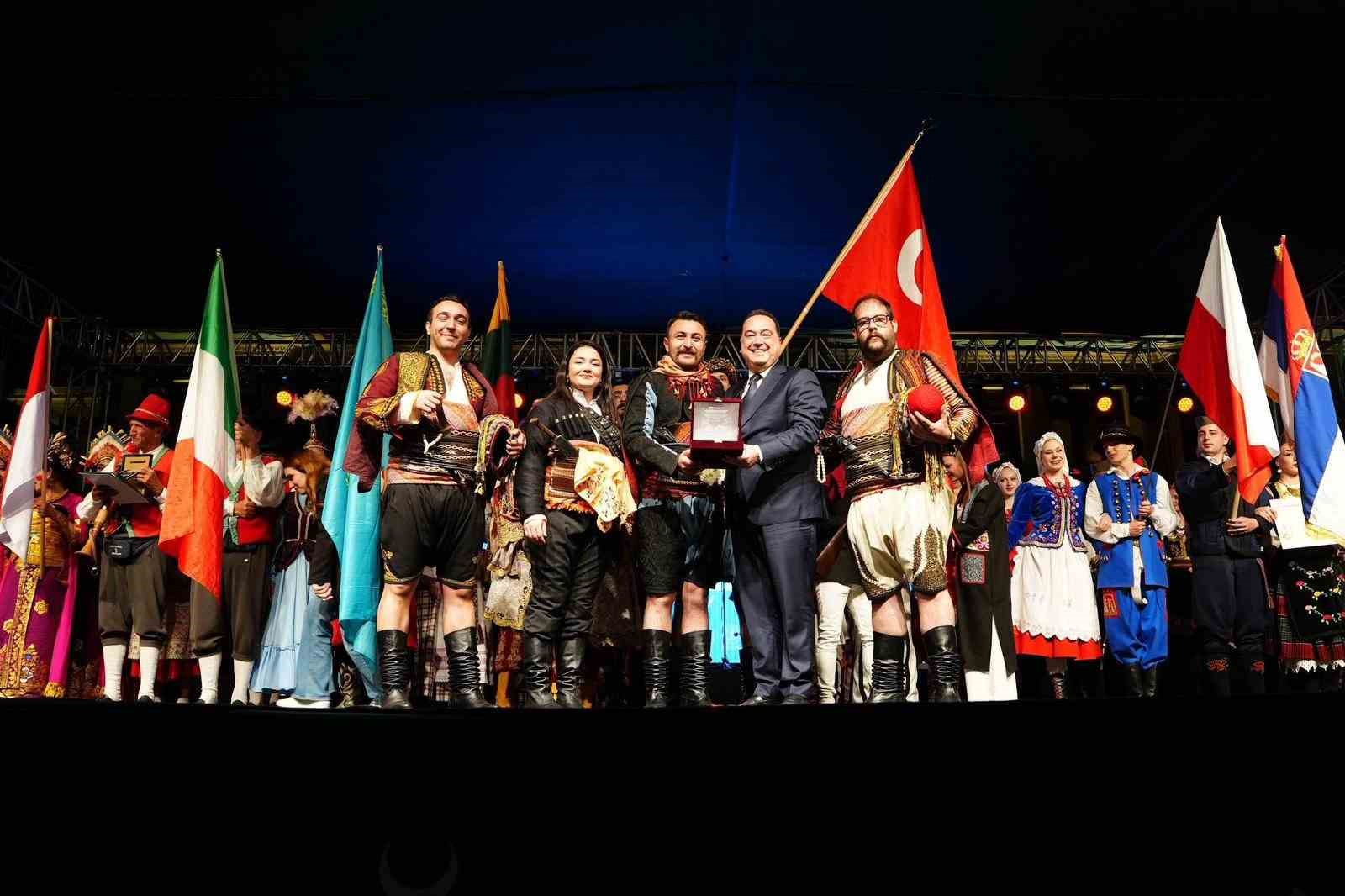 Mesir Fener Alayı şölene dönüştü
