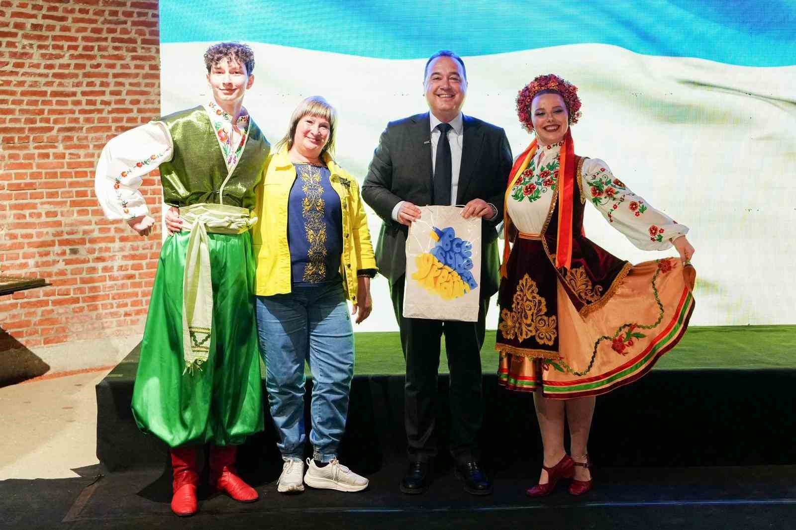 Mesir Festivali’nde dünya kültürleri Manisa’da buluştu
