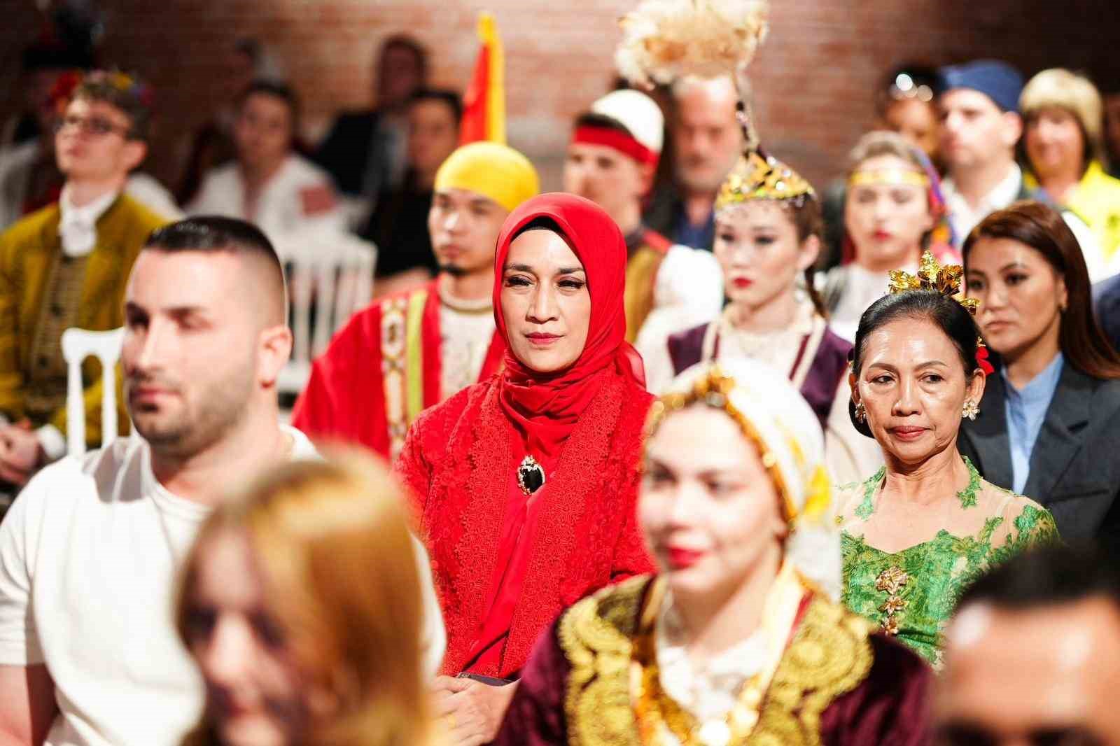 Mesir Festivali’nde dünya kültürleri Manisa’da buluştu
