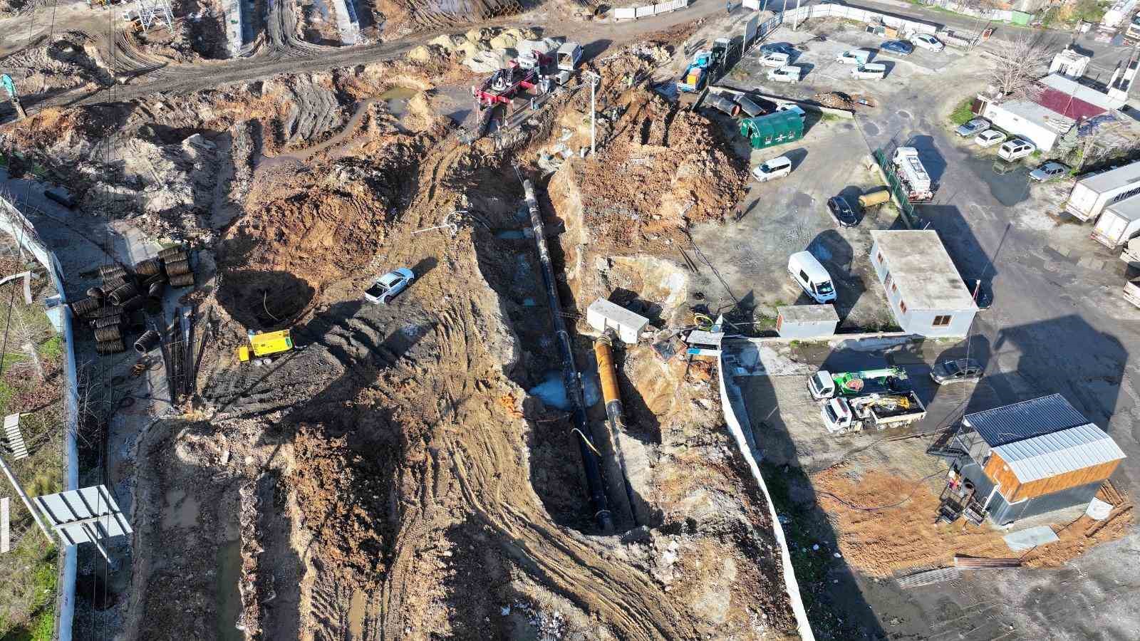 MESKİ ana içme suyu hattında deplase çalışmasını tamamladı
