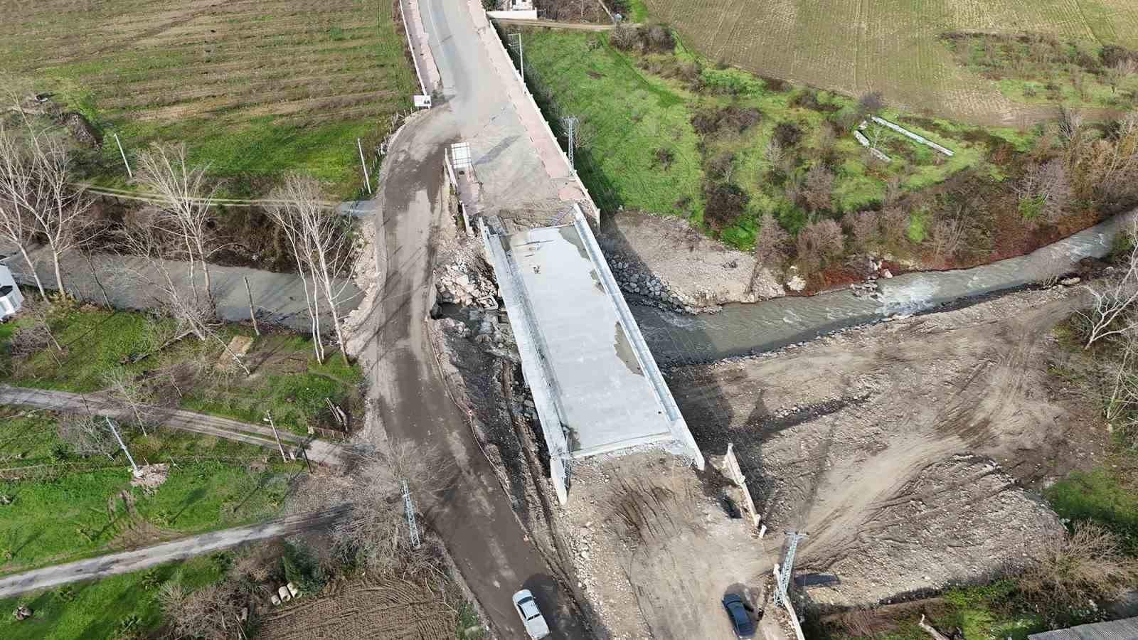 Mesudiye Köprüsü ulaşım için gün sayıyor
