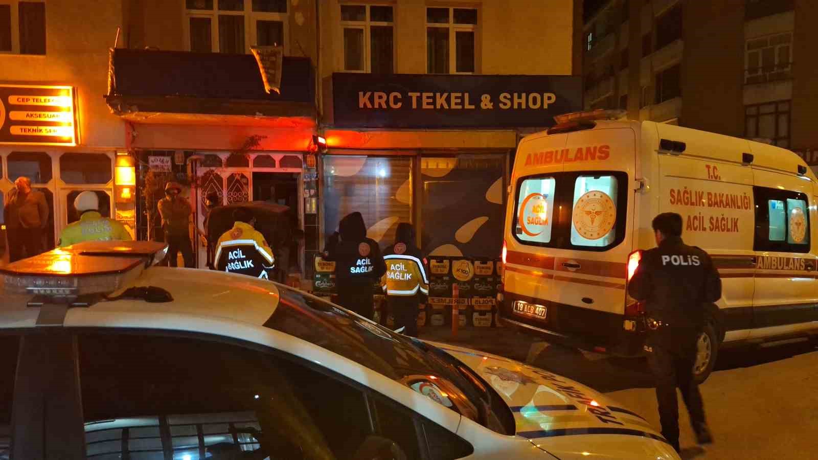 Metrelerce yükseklikten beton zemine düşen yaşlı adam hayatını kaybetti
