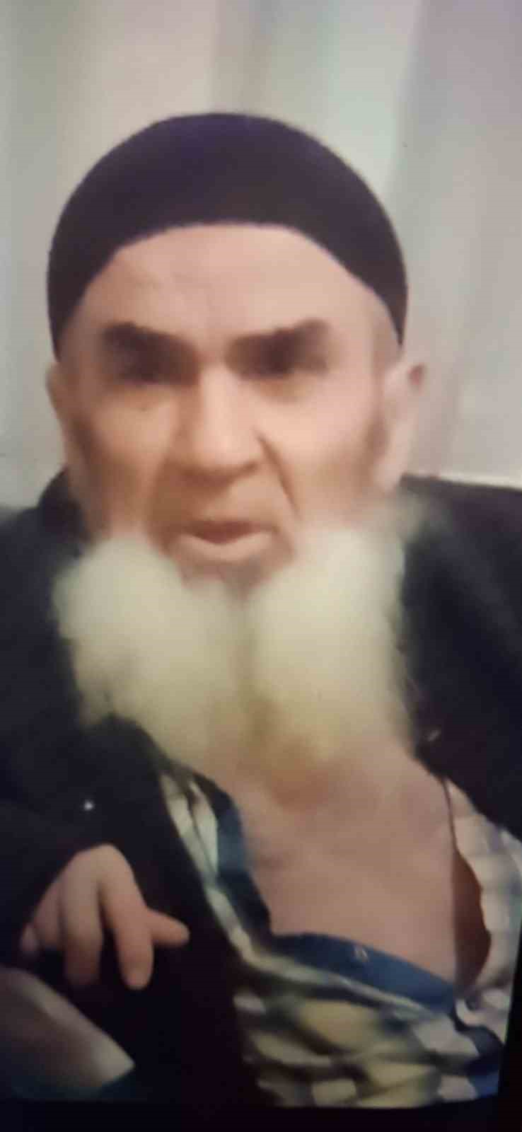 Metrelerce yükseklikten beton zemine düşen yaşlı adam hayatını kaybetti
