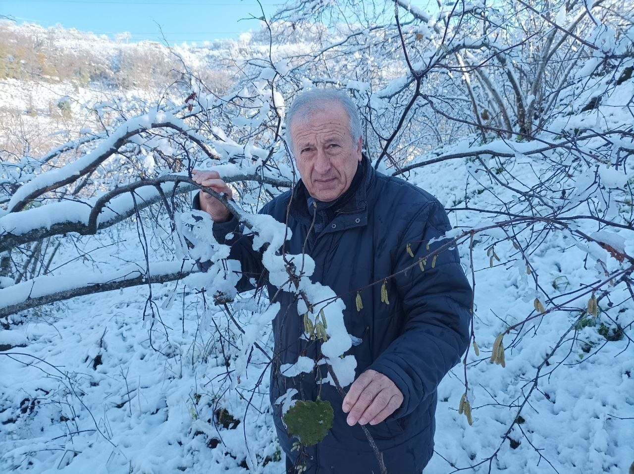 Mevsiminde yağan kar fındık üreticisini sevindirdi
Mevsiminde yağan kar fındık üreticisini sevindirdi