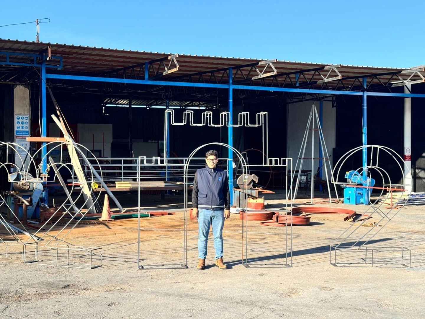 Meydanın ışıltısı fotoğraf karelerine yansıdı
